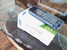 Telefon mobil Samsung GT E1200 nou foto