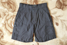 Pantaloni scurti H.I.S (Henry I. Siegel Jeans); marime 38: 74 cm talie; ca noi foto