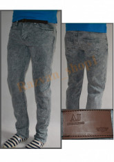 Blugi Armani Jeans - de vara decolorati - Culoare Gri - Masuri: 30, 31 - Editie noua de vara Italy foto