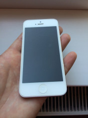 iPhone 5 32gb ALB, decodat cu Gevey SIM - activare directa foto