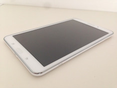 SAMSUNG Galaxy Tab 4 T330, Wi-Fi, 8.0&amp;quot; 16GB White stare impecabila + Accesorii ! Foto REALE ! foto
