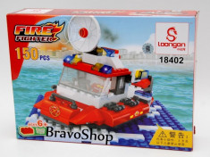 Jucarie constructiva - Barca pompieri 150 piese, joc compatibil lego foto