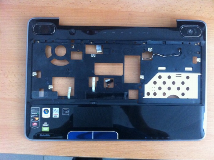 Carcasa superioara palmrest Toshiba satellite A500