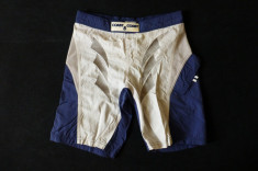Pantaloni scurti Coast Coast; marime S: 76 cm talie, 43 cm lungime; impecabili foto