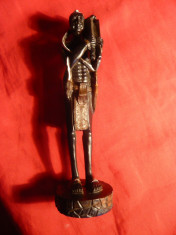 Statueta stil arta africana -Vanator - suvenir ,h= 14,5 cm foto