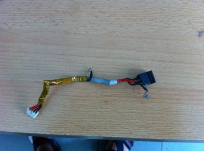 Mufa alimentare Toshiba satellite U305 foto