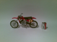 HONDA - macheta metal - 1:12 motocicleta cross POLITOYS - 15 cm lung - foto