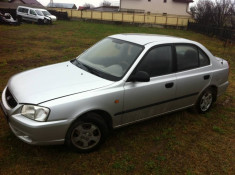 Dezmembrez HYUNDAI ACCENT 1.3 benzina foto