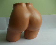 Posterior manechin dama foto