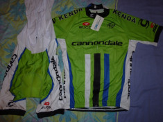 echipament ciclism XXL cannondale verde set pantaloni cu bretele tricou jersey foto