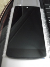 LG NEXUS 5,ALB,32 GB,NEVERLOCKED (DOAR PREDARE PERSONALA IN FOCSANI,BUZAU,BRAILA) foto