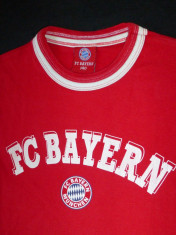 Tricou FC Bayern Munchen; marime 140 (un XS la noi), vezi dimensiuni exacte foto