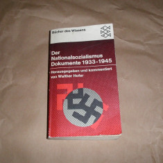 Carte despre nazism ( documente din 1933-1945) limba germana