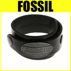 BRATARA VINTAGE PIELE NATURALA FOSSIL JF00073001 IN CUTIE CADOU, ORIGINALA PRET MIC IEFTIN BIJUTERIE CAPSE NEGRU CASUAL BAIAT BARBAT IN MAGAZIN 55Euro foto