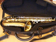 Vand saxofon alto Conn 14M Shooting Star made in USA foto