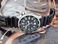 CITIZEN DIVER AUTOMATIC ORIGINAL foto