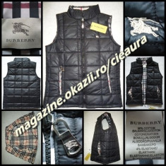 VESTA BARBATEASCA NEAGRA FIRMA BURBERRY LONDON CAPTUSEALA IMPRIMEU CLASIC SUPRADIMENSIONAT IMPERMEABILA BUZUNARE FERMOARE COLECTIE NOUA VESTE BARBATI foto