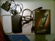 Vand LG Optimus Sol e730,usb ,casti,incarcator,cutie,husa silicon. foto