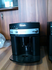 Masina de cafea Delonghi Magnifica foto