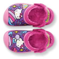 Papuci Crocs de iarna pentru copii Hello Kitty Space Adventure Lined Clog (CRC12946-LEM) foto