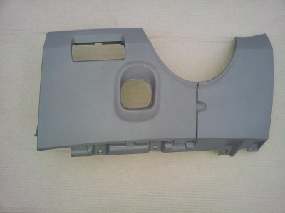 Fatada plastic sub bord Renault Megane 2 (pt an fab &amp;#039;02-&amp;#039;09)culoare bej foto