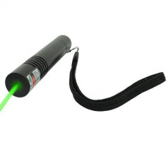 Laser pointer verde foto