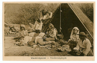 3 - Sibiu, TIGANI la cort, Romania - old postcard - unused - 1917 foto