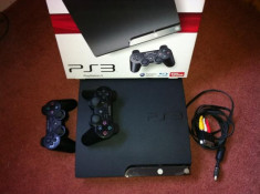 PS3 Slim modabil, 120 Gb + 2 controllere ds3 + geanta + 4 jocuri foto