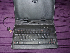 Husa Tableta cu tastatura foto