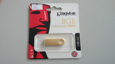 KINGSTON 8GB USB 2.0 FLASH DRIVE HI-SPEED DATA TRAVELER GE9 DTGE9/8GB foto