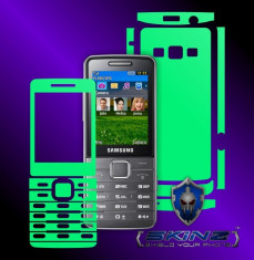 SAMSUNG S5610 PRIMO - Folie Fosforescenta GLOW SKINZ kit full body,Protectie totala telefon profesionala,ecran,spate,carcasa,husa tip skin foto