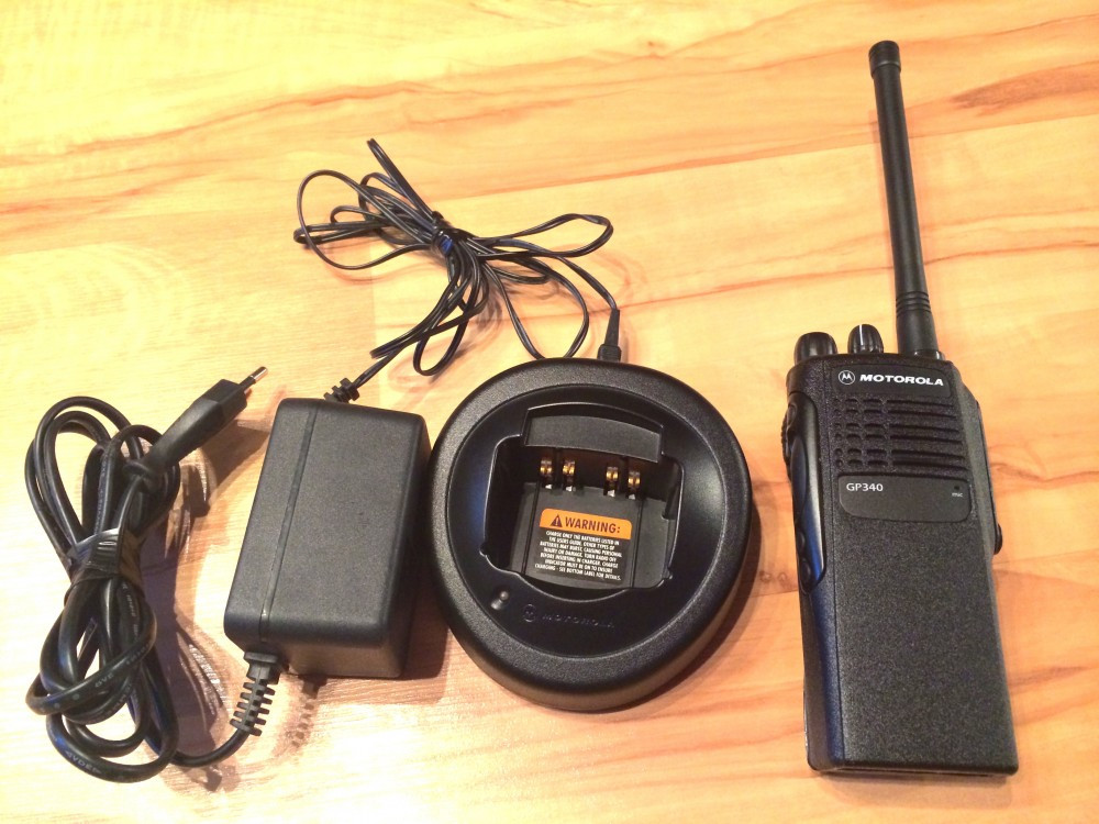 Statie emisie receptie portabila Motorola GP340 VHF | arhiva Okazii.ro