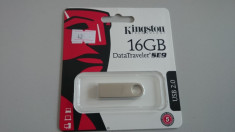 KINGSTON USB 2.0 FLASH DRIVE 16GB DATATAVELER SE9 DTSE9H/16GB foto