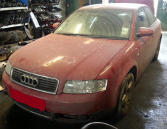 Dezmembrari Audi A4 2003 1.9 TDI 131cp foto