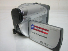 Camera video Sony Handycam DCR-DVD 105 foto