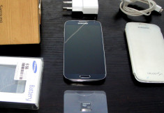 Samsung Galaxy s4 i9505 Snapdragon LTE Neverlocked + 3 cadouri foto