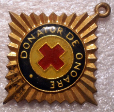 I.610 INSIGNA ROMANIA CRUCEA ROSIE DONATOR DE ONOARE foto