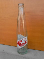 Sticla Quik Cola perioada comunista foto