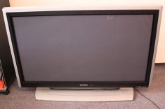 Tv Plasma GRUNGIG Xephia 42 PW 110-5501 TOP 107cm (defect) foto