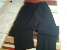 pantaloni barbati lana moale noi italia marme 40 cu dunga culoare bleumarin fff inchis spre negru.. 30 ron foto