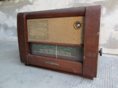 Radio vechi Electromagnetica EM 552 foto