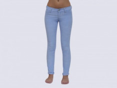 ABERCROMBIE &amp;amp; FITCH PANTALON VELUR DAMA foto