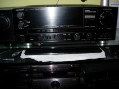 Kenwood KA-3300D , KA-3300 D , HI-END -ul ABSOLUT al seriei . Inainte de toate , VA ROG FRUMOS sa cititi INTREGUL CONTINUT AL ANUNTULUI . MULTUMESC ! foto