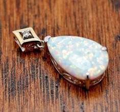 pandant aur 14K + argint OPAL ETHIOPIAN + DIAMANT foto