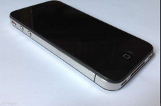 Vand Iphone 4 codat 16 gb foto