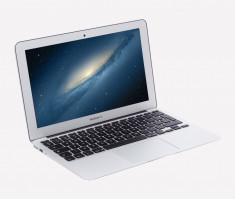 Sigilat Apple Macbook Air 11 inch i5 1.3 GHz 4GB 256GB foto