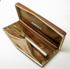 Stilou Aurora in cutie originala corpul din aur de 9 karate 333 si penita aur de 14 karate 585 de colectie! foto