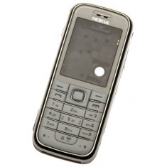 Carcasa Nokia 6233 alba (mijloc / miez / corp cu piese, fata, capac baterie / spate, capac camera, capac antena si tastatura) NOUA foto