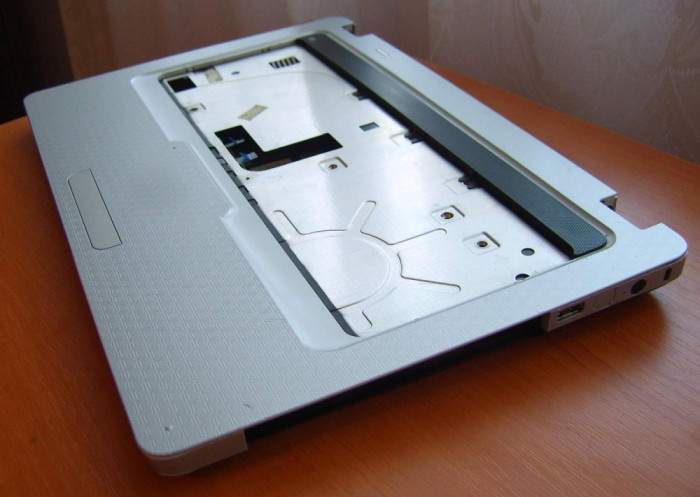 Dezmembrez laptop HP G62 piese componente - gri sau negru