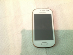 Samsung galaxy Fame S6810P, alb cu margine aurie,nou,liber de re?ea . foto